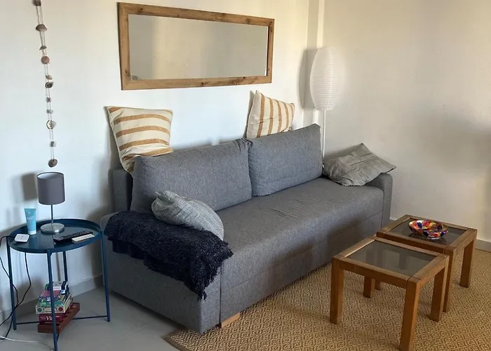 2 Bedroom Golden Park شقة دينايا